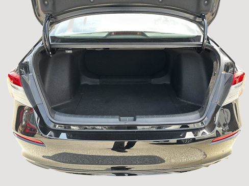 Used 2023 Honda Civic Sport image 22