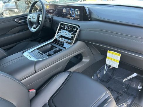 New 2026 Nissan Armada SV image 8