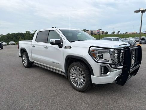 Used 2019 GMC Sierra 1500 Denali w/ Denali Ultimate Package AWD/4WD image 11