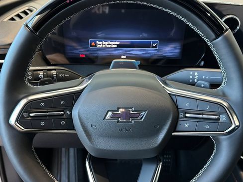 New 2026 Chevrolet Traverse Z71 w/ Enhanced Driving Package AWD/4WD image 25