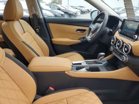 New 2025 Nissan Sentra SV w/ SV Premium Package image 31