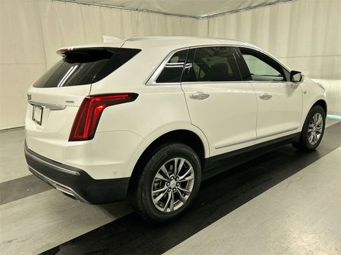 Used 2021 Cadillac XT5 Premium Luxury image 2