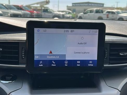 Certified 2022 Ford Explorer XLT w/ Equipment Group 202A AWD/4WD image 22