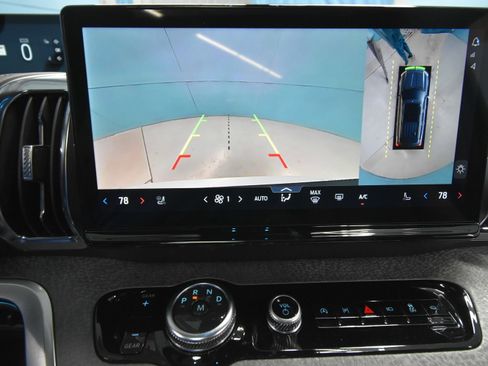 New 2026 Ford Expedition Tremor image 10