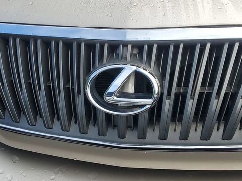 Used 2006 Lexus RX 330 FWD image 10