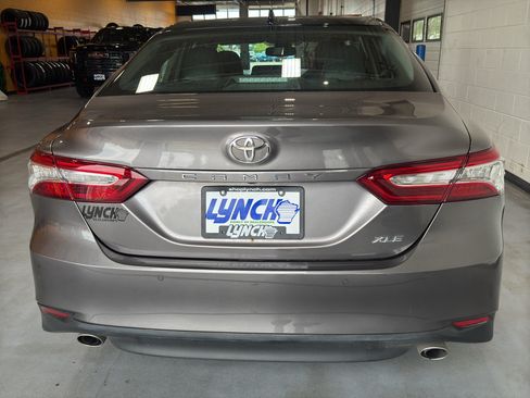 Used 2020 Toyota Camry XLE w/ Driver Assist Package FWD image 5