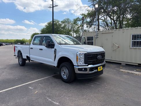 New 2026 Ford F250 XL image 1