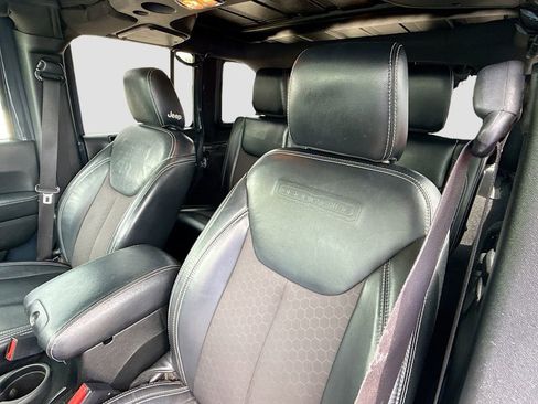 Used 2017 Jeep Wrangler Unlimited Sport AWD/4WD image 21