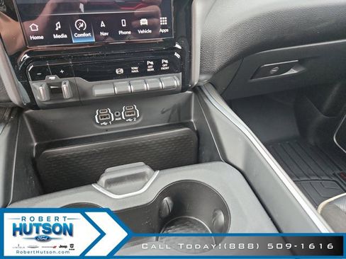 Used 2024 RAM 2500 Laramie w/ Sport Appearance Package AWD/4WD image 17