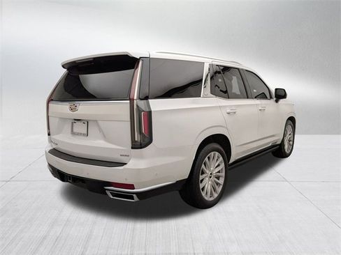 Certified 2022 Cadillac Escalade Premium Luxury w/ Performance Package image 5