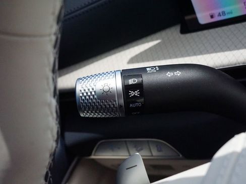 New 2025 Genesis GV80 3.5T Prestige image 13