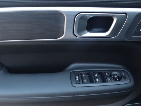 New 2025 Hyundai Santa Fe Limited image 24