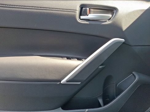 New 2026 Toyota Corolla Cross XLE image 11