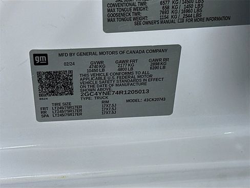 Used 2024 Chevrolet Silverado 2500 LT image 36