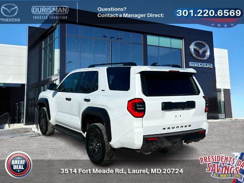 Used 2025 Toyota 4Runner SR5 image 3