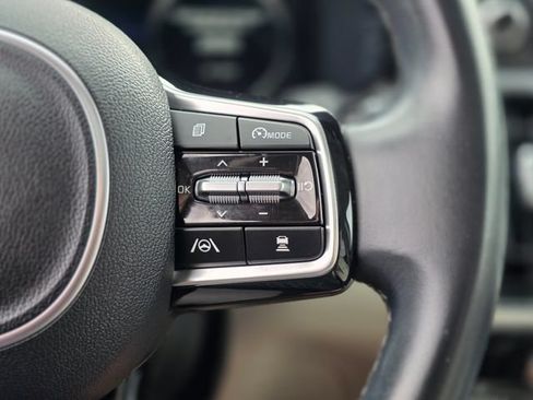 Used 2023 Kia Sorento SX FWD image 26