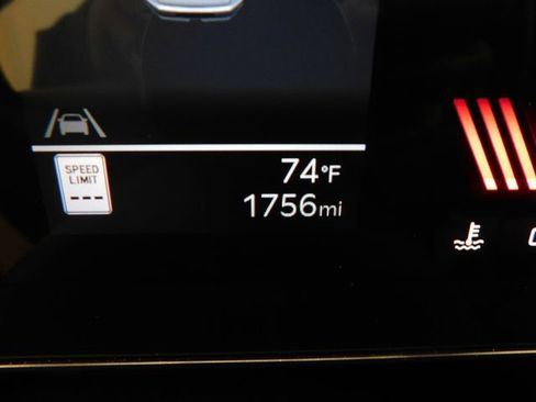 Used 2025 Kia K4 LXS image 31