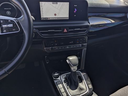 Used 2024 Kia Seltos S FWD image 10