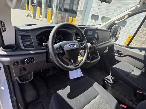 Used 2025 Ford Transit 250 Low Roof w/ Exterior Upgrade Package RWD image 6