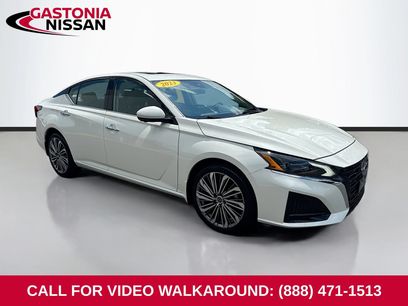 Used 2023 Nissan Altima 2.5 SL