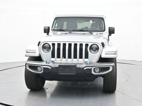 Used 2023 Jeep Wrangler Unlimited Sahara image 2