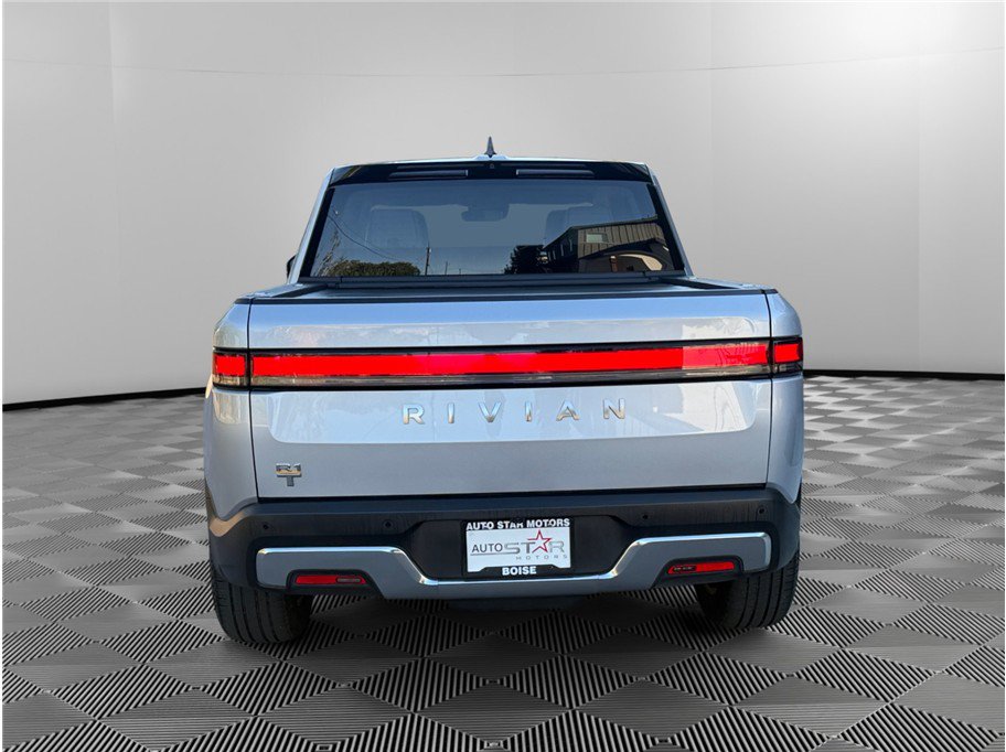 Used 2022 Rivian R1T Adventure AWD/4WD image 4