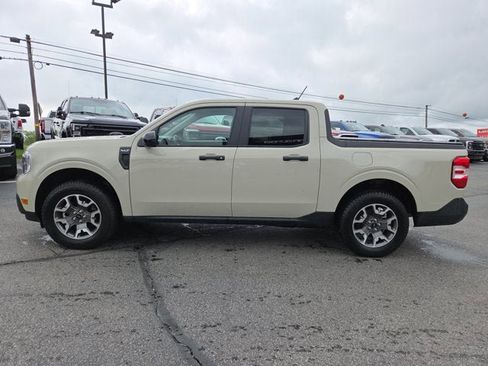Used 2024 Ford Maverick XLT w/ XLT Luxury Package AWD/4WD image 3