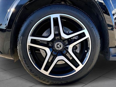 Used 2018 Mercedes-Benz GLS 550 4MATIC image 10