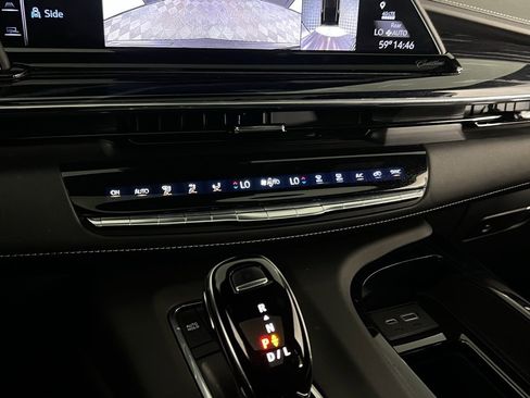 Used 2023 Cadillac Escalade Sport image 17