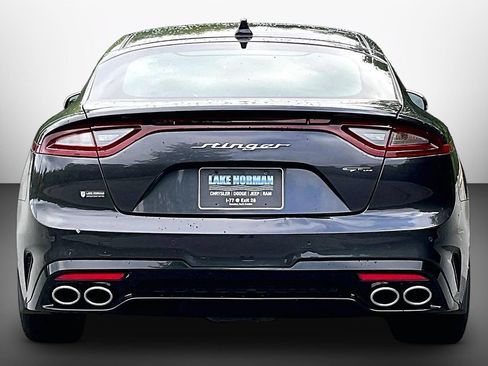 Used 2020 Kia Stinger GT-Line w/ Sun & Sound Package RWD image 7