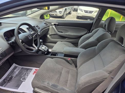 Used 2010 Honda Civic LX image 8