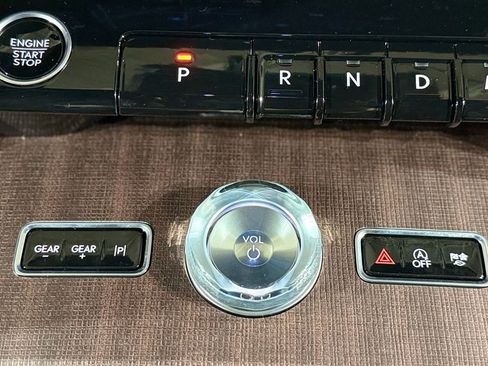 New 2026 Lincoln Navigator L Reserve AWD/4WD image 98
