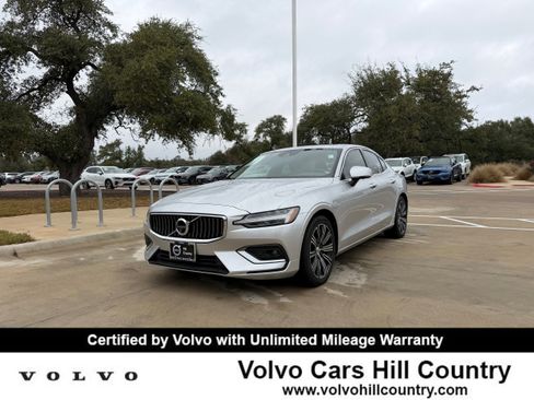 Certified 2022 Volvo S60 B5 Inscription image 1
