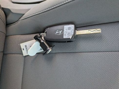 New 2026 Hyundai Elantra SE FWD image 34