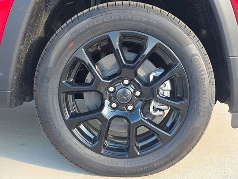 New 2026 Jeep Compass Latitude AWD/4WD image 11