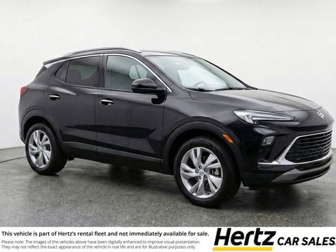 Used 2025 Buick Encore GX Preferred FWD image 1