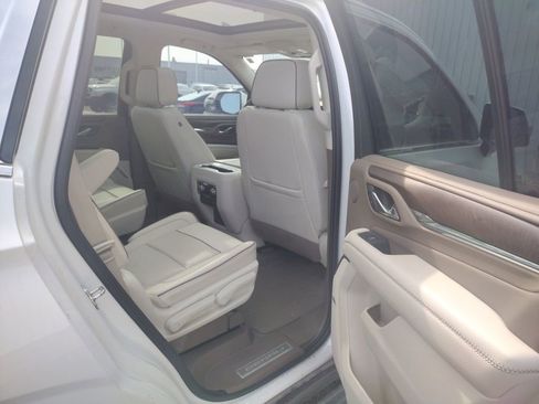 Used 2023 GMC Yukon Denali w/ Max Trailering Package image 14