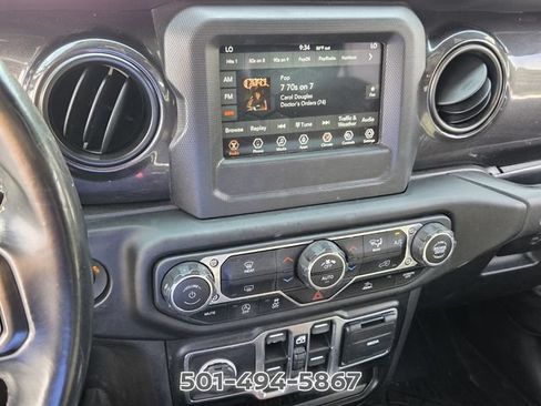 Used 2021 Jeep Wrangler Unlimited Sport AWD/4WD image 17