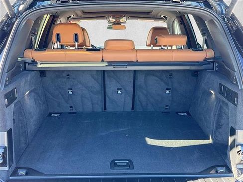 Used 2024 BMW X5 xDrive40i w/ M Sport Package image 6