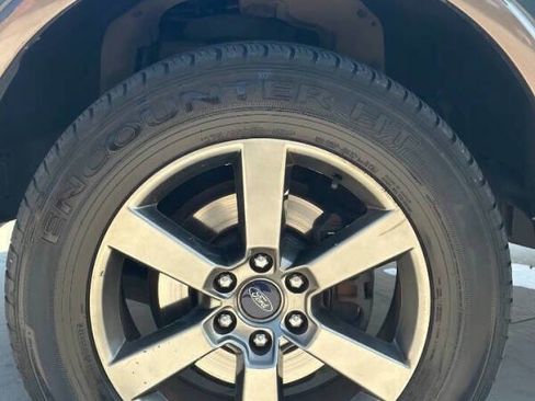 Used 2015 Ford F150 Lariat AWD/4WD image 12