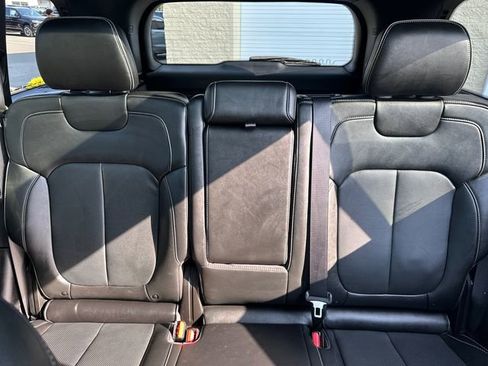 Used 2023 Jeep Grand Cherokee Overland image 37