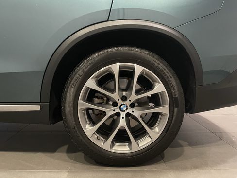 Certified 2024 BMW X5 xDrive40i w/ Premium Package AWD/4WD image 8