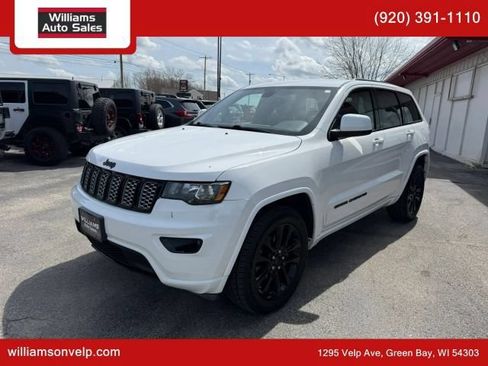 Used 2019 Jeep Grand Cherokee Altitude AWD/4WD image 7
