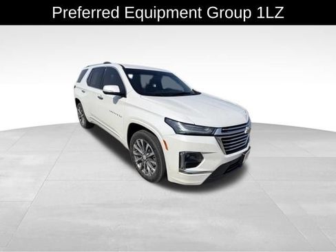 Certified 2023 Chevrolet Traverse Premier FWD image 5