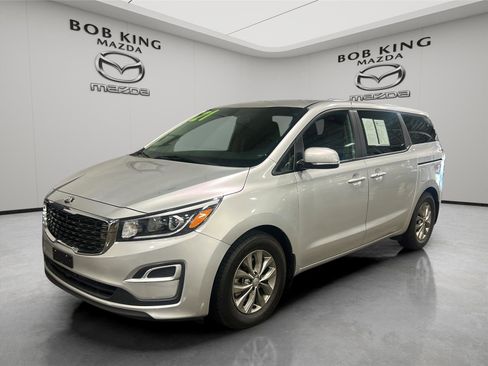 Used 2021 Kia Sedona LX FWD image 1
