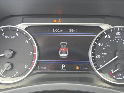 New 2025 Nissan Sentra SR w/ Midnight Edition image 15