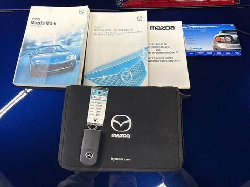 Used 2008 MAZDA MX-5 Miata Sport image 62