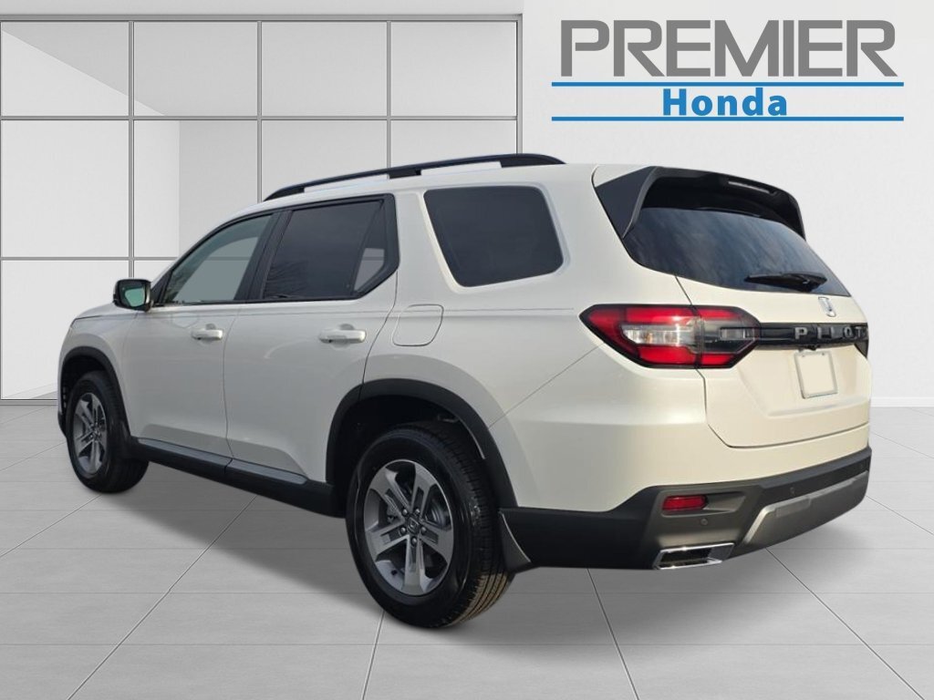 New 2026 Honda Pilot EX-L image 3