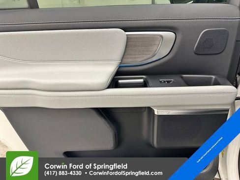 New 2026 Ford Expedition Max Platinum w/ Platinum Ultimate Package image 30