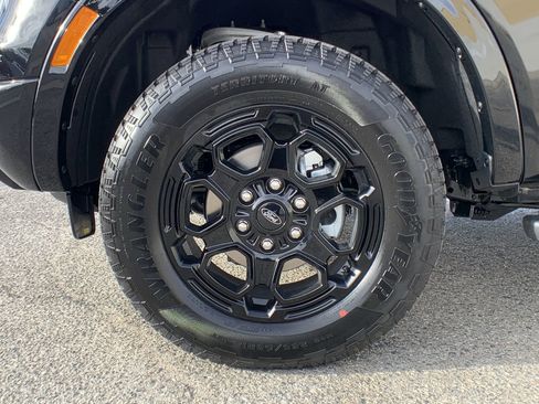 New 2025 Ford Ranger XLT image 13